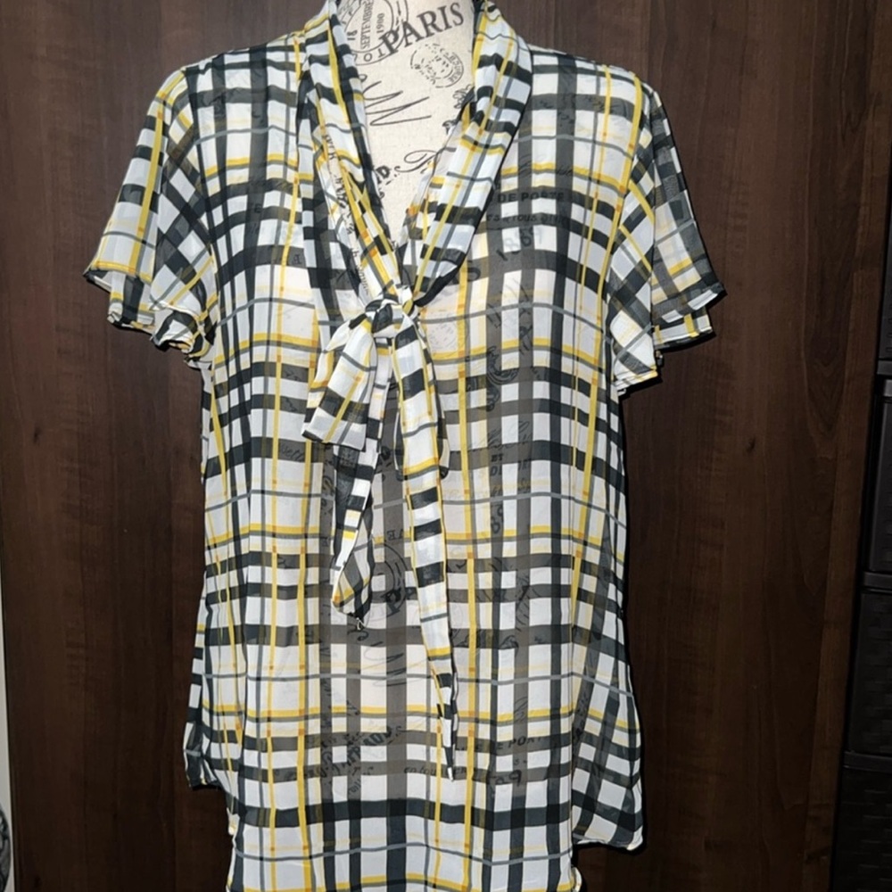 New York & Company 7th Avenue Design Studio, Multi Plaid Blouse, Size: Large